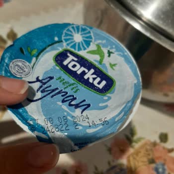 Torku Ayranın İçinden Çıkan Şok Edici Madde