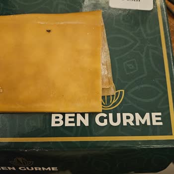 Ben Gurme Pestilin İçinden Karınca Ve Sucuğun İçinden Kıl Çıktı