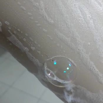 Robo 6 Kişilik Çadır Hem 2. El, Hem Patlak Gönderdiler.