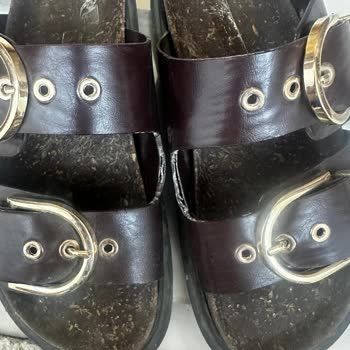 Cömert Ayakkabı (comertshoes.com) Yeni Terliklerin Deri Sorunu Ve Kötü Mağaza Deneyimi!