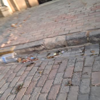 Bağcılar Belediyesi Sokak Temizliği Yapılmaması