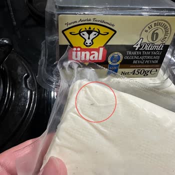 Ünal Peynirdeki Yabancı Siyah Madde