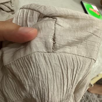 Zülays Elbise Mağduriyeti, İlk Yıkamada Parçalandı