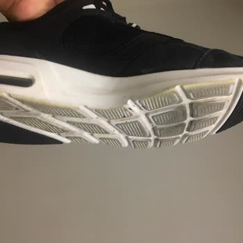 3.699₺ Lik Skechers In Tabanlığını Boyamışlar
