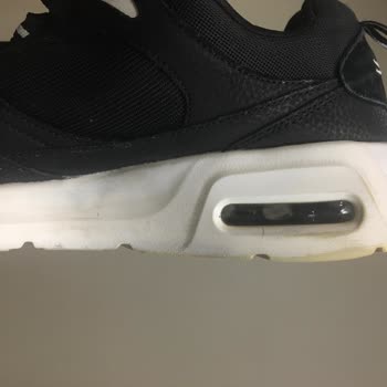 3.699₺ Lik Skechers In Tabanlığını Boyamışlar