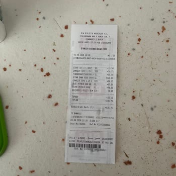 BİM Peynirin İçinde Yabancı Cisim