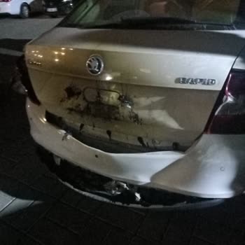 Karya Family Resort Özdere Karya Famıly Resort Aracımızı Yakmıştır.