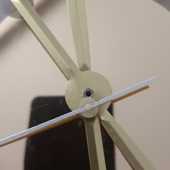 Metaseryy (Instagram) Metasery Bozuk Mekanizmalı Ürün Gönderiyor.