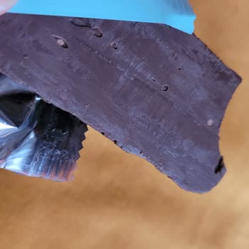 'Delly Protein Bar'ın Bayat Çıkması