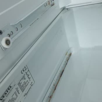 Vestel Buzdolabı Raylarının Paslanması