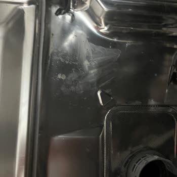 Arçelik Bulaşık Makinesi Yağ Kabarcıkları Ve Kir Sorunu
