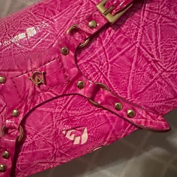 Manc Çantam Soyuldu! Kimse Yardımcı Olmadı