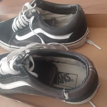 SuperStep Vans Marka Ayakkabı Yırtılması Ve Renk Solması