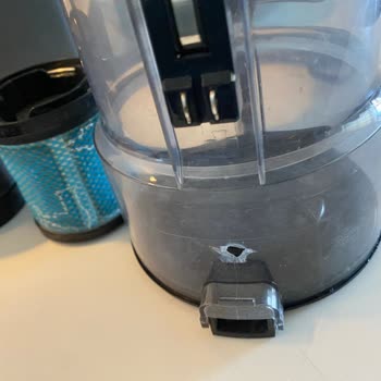 Arçelik SD 9161 Süpürge: Kronik Fırça Ve Şarj Sorunları