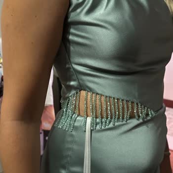 I. C Moda Elbiselerinin Arkasında Durmuyor