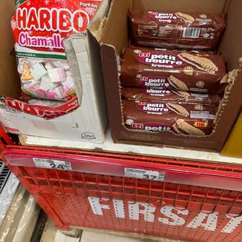 Şok Marketler Alta Yanlış Etiket Koyuyor, Kasada Fiyat Farkı Çıkıyor!