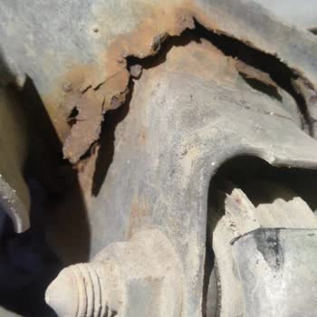 10 Yaşında Mercedes'in Dingilinin Çürümesi