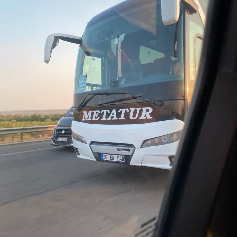 Metatur Turizm Sinyal Vermeden Önümüze Direksiyon Kırdı