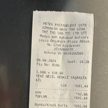 Petek Pastanesi (Diyarbakır) Petek Pastanesi'nde Hijyen Ve Hizmet Sorunu