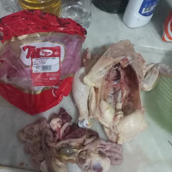 BİM Tavuk Şikayeti Var