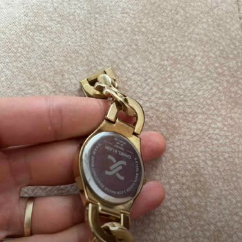 Daniel Klein Kol Saatinde Bir Ayda Renk Atması