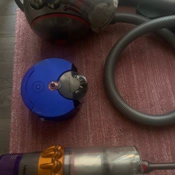 Dyson Dayanıksız Tüketim Malları