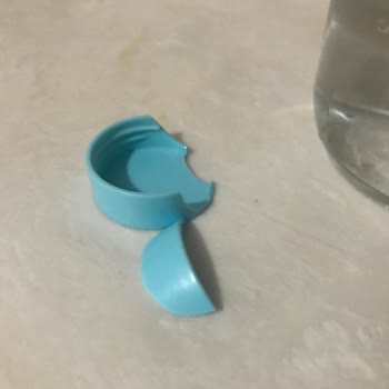 Paşabahçe Basic Cam Su Şişesi Plastik Kapak Yedek Temini