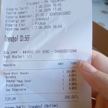Pizza Hut Tuzla Postane Mahallesi Şubesi