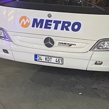 Metro Turizm Uzun Yolculukta Yetersiz Mola Ve Saygısız Davranış
