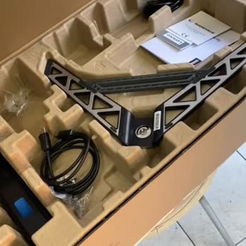 BTK (Bilgi Teknolojileri Ve İletişim Kurumu) Hasarlı, Kusurlu, Teşhir Ürünü