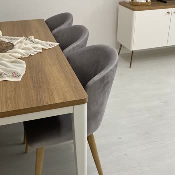 Kelebek Mobilya Yanıltıcı Renk Kartelası Ve Mağaza Desteği Eksikliği