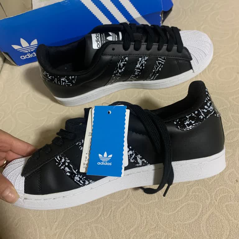 Kremlin Outlet İade Kargomla İlgili Geri Dönüş Sağlanmıyor