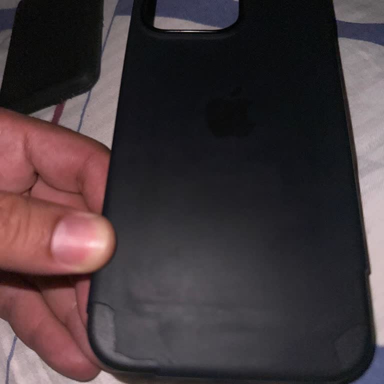 Apple Troy Apple Kılıf Ve Cüzdan Soyulması