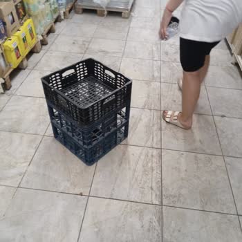 Şok Marketler Bursa Mudanya Hijyen Ve Hizmet Sorunları