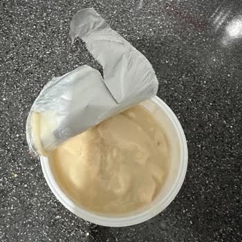 Eker Marka Tarihi Geçmediği Halde Bozulan Tatlı