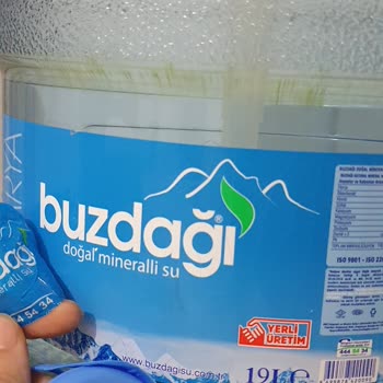 Buzdağı Su Damacananın İçi Yosun Kaplı