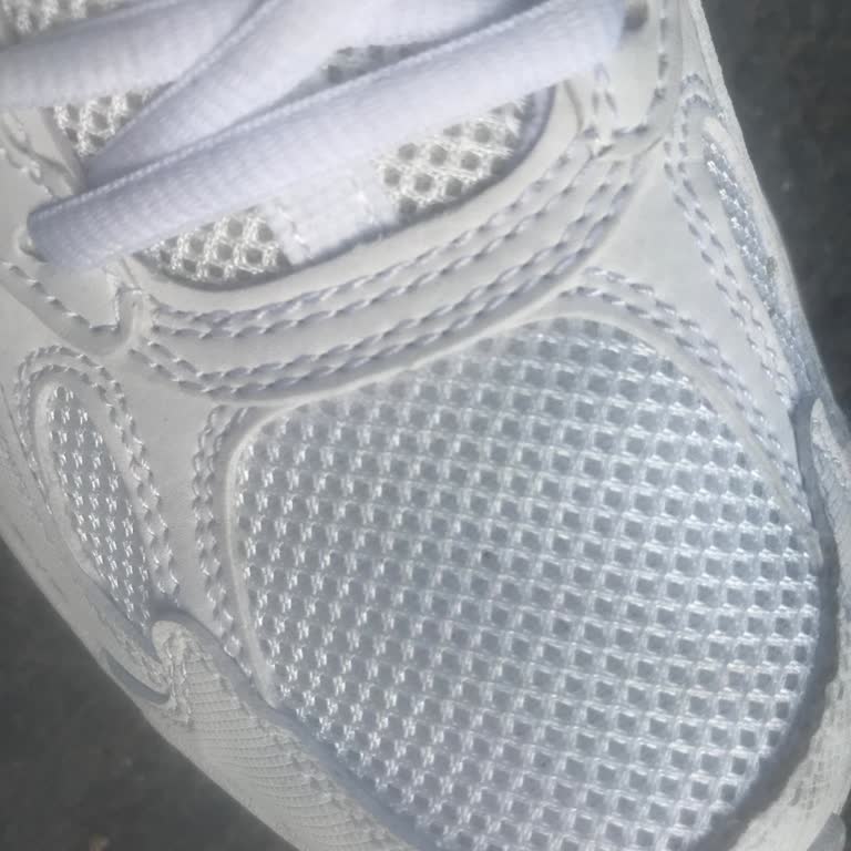 Skechers 5 Günlük Ayakkabı Mağduriyeti