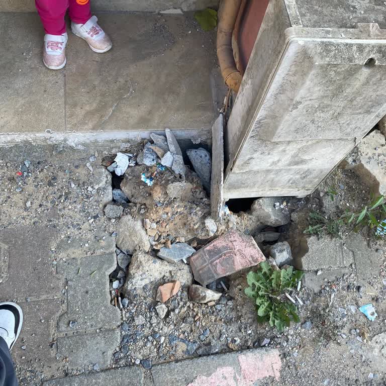 İSKİ Kırıp Gitti