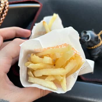 Burger King Yeni Açılan Şubede Yaşanan Sipariş Ve Kalite Sorunları
