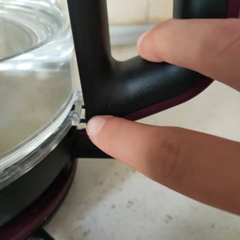 Fakir Bestea Çay Makinesi 2 Ayda Kulpu Kırıldı