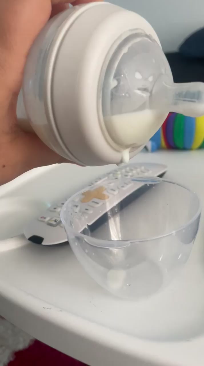Chicco Natural Feeling Bottle Leakage Issue video cover