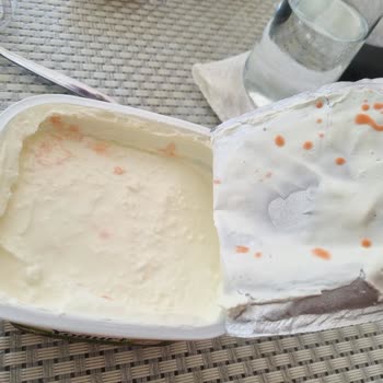 Sütaş Süzme Yoğurtlar Alış 08.08.24 Son Kullanma Tarihi 22.08.2024