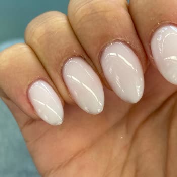 Rumeysa Güzel Güzellik & Bakım Protez Tırnak Hizmetinde Büyük Hayal Kırıklığı