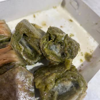 Gürbüzler Kuruyemiş Gürbüzler Bozuk Baklava