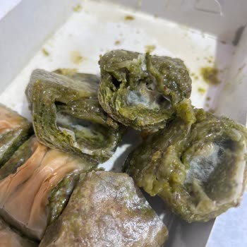 Gürbüzler Kuruyemiş Gürbüzler Bozuk Baklava