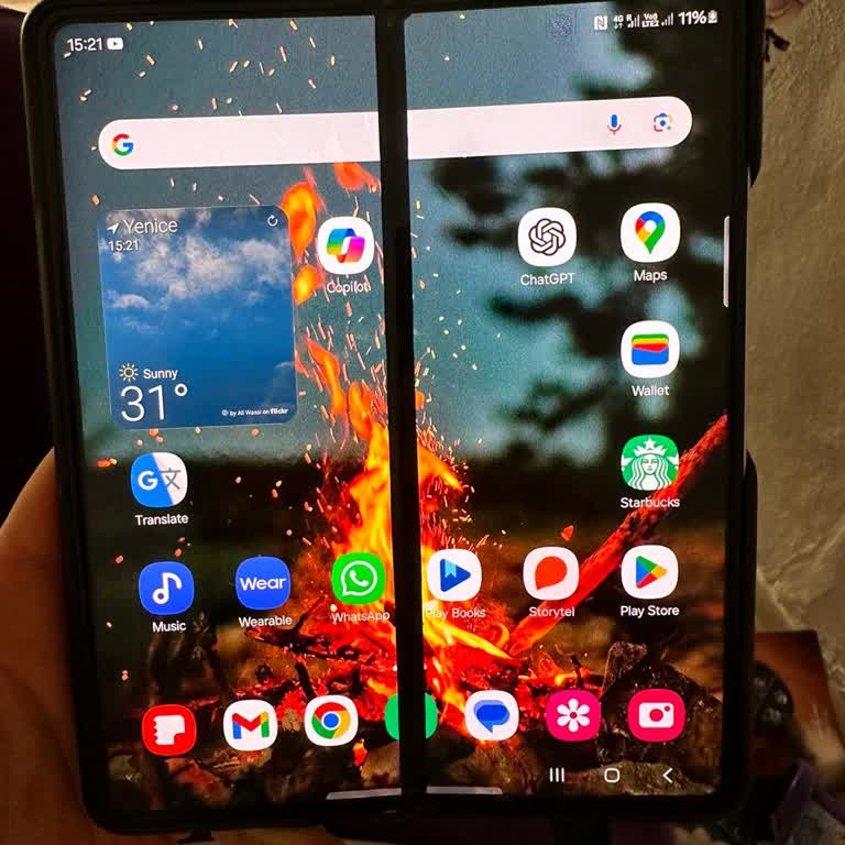 Samsung Z Fold 3 Ekran Sorunu Ve Yüksek Değişim Ücreti