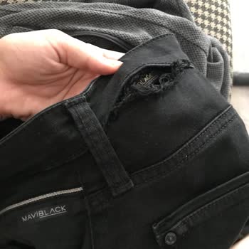 Mavi Pantolonları Kalitesizliğin Zirvesinde