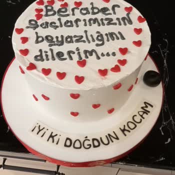 Tarihi Aynalı Fırın Özel Günler İçin Hayal Kırıklığı Yaratan Pasta Siparişi