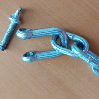 Vivense Salıncak Kırılmış Çocuğum Yaralandı