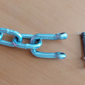 Vivense Salıncak Kırılmış Çocuğum Yaralandı